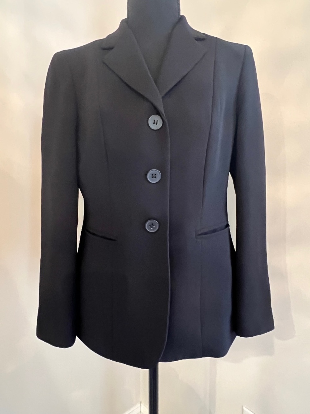 Women's 6P Jones of New York Crepe Black Lined Blazer